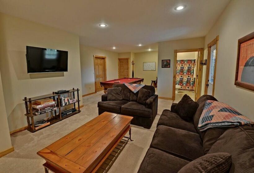 100 Acre Wood Blue Ridge 7 Mi, Near Ocoee River