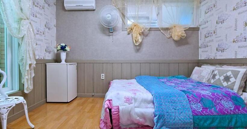 Roma Pension Boryeong
