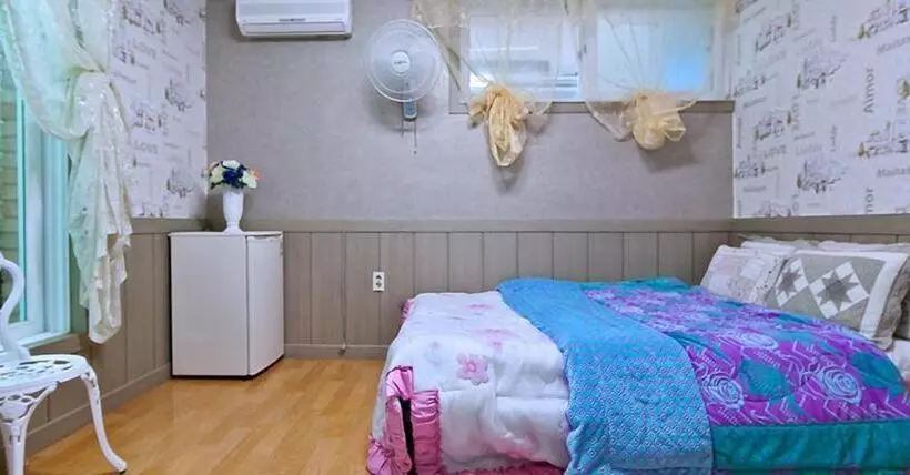 Roma Pension Boryeong