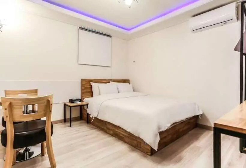 モーテル Gangneung Gyeongpodae Hotel Rang