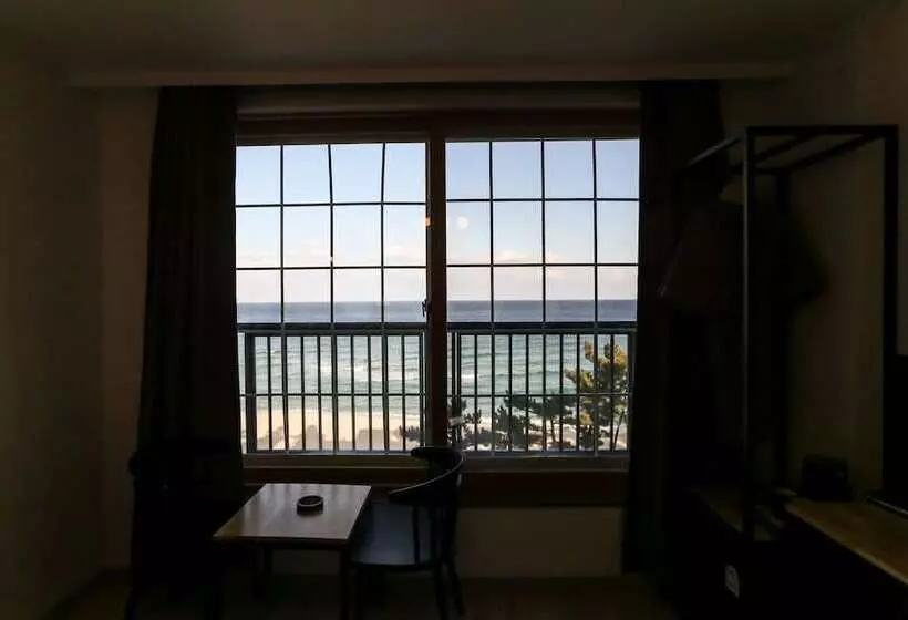 モーテル Gangneung Gyeongpodae Hotel Rang
