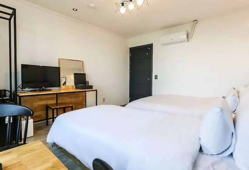 モーテル Gangneung Gyeongpodae Hotel Rang