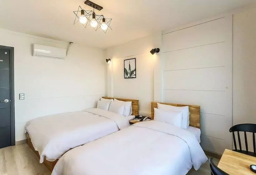 モーテル Gangneung Gyeongpodae Hotel Rang
