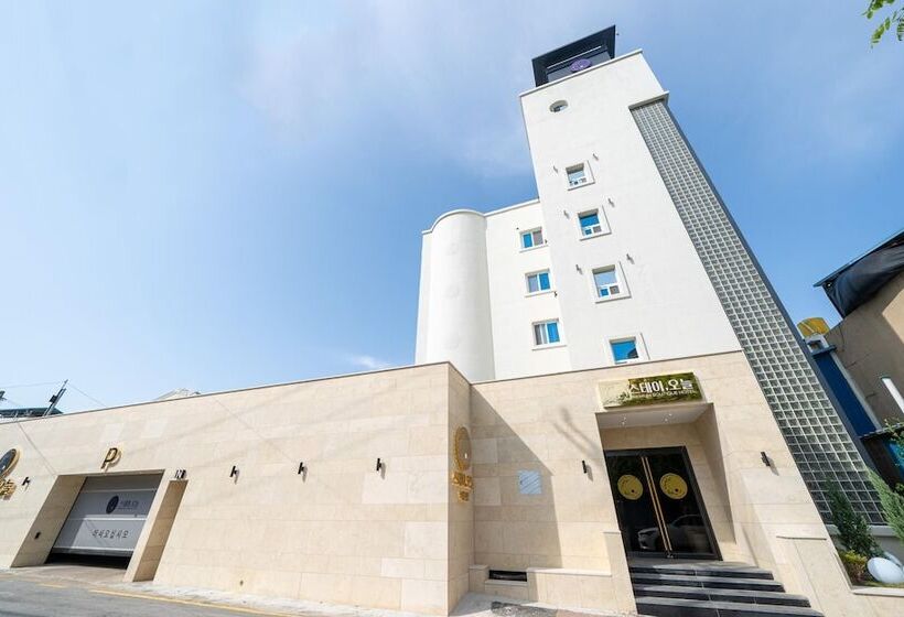 فندق على الطريق Iksan Hotel Stay Today