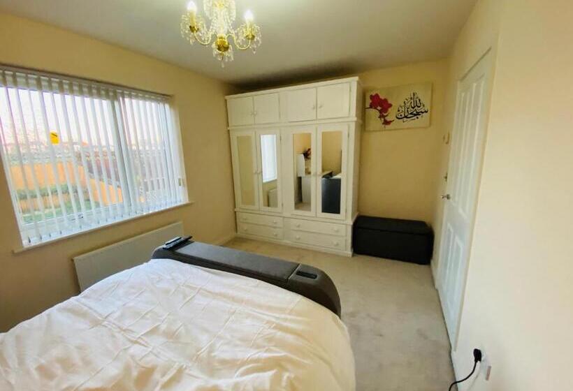 펜션 Birmingham Guesthouse