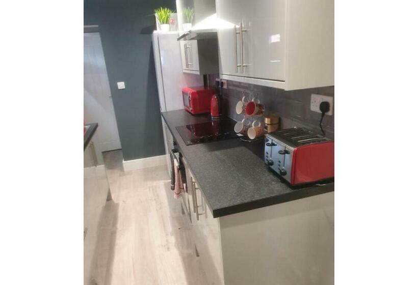 بنسيون Townhouse @ Nicholls Street Stoke