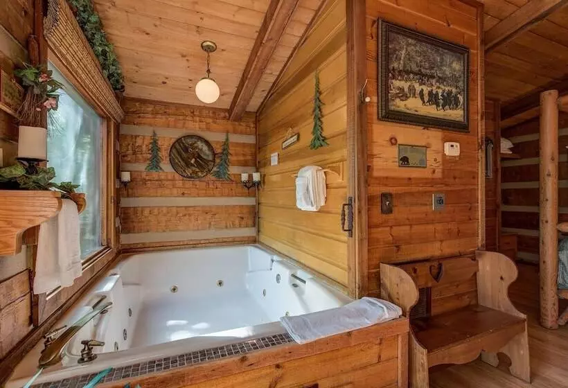 Rustic Charm By Jackson Mountain Rentals