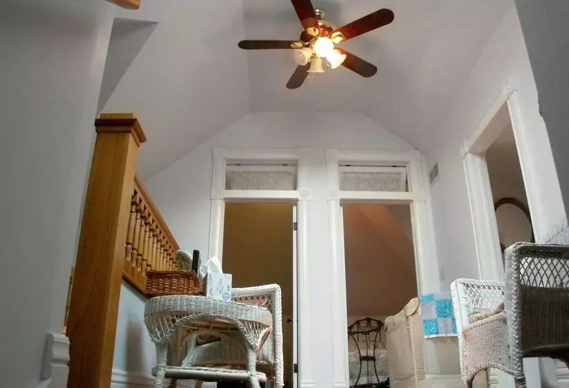 Aamiaismajoitus (B&B) Andor Wenneson Inn