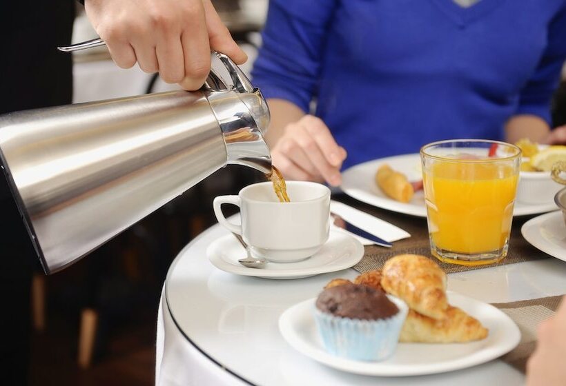 تختخواب و صبحانه Meroddi Pera Flats