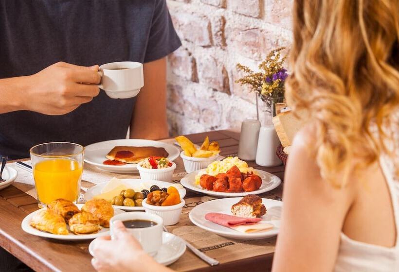 تختخواب و صبحانه Meroddi Pera Flats