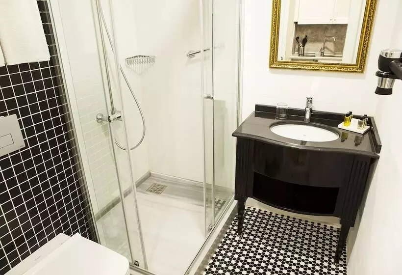 تختخواب و صبحانه Meroddi Pera Flats