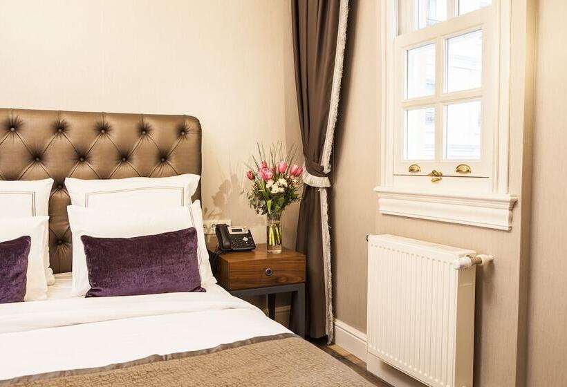 تختخواب و صبحانه Meroddi Pera Flats