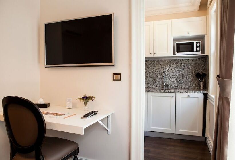 تختخواب و صبحانه Meroddi Pera Flats