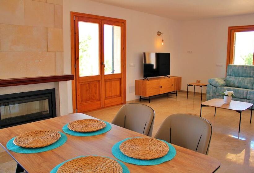 تختخواب و صبحانه Villas Ca N Matxa