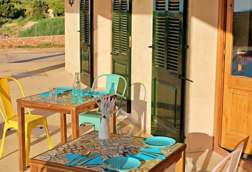 تختخواب و صبحانه Villas Ca N Matxa