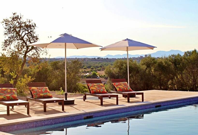 تختخواب و صبحانه Villas Ca N Matxa