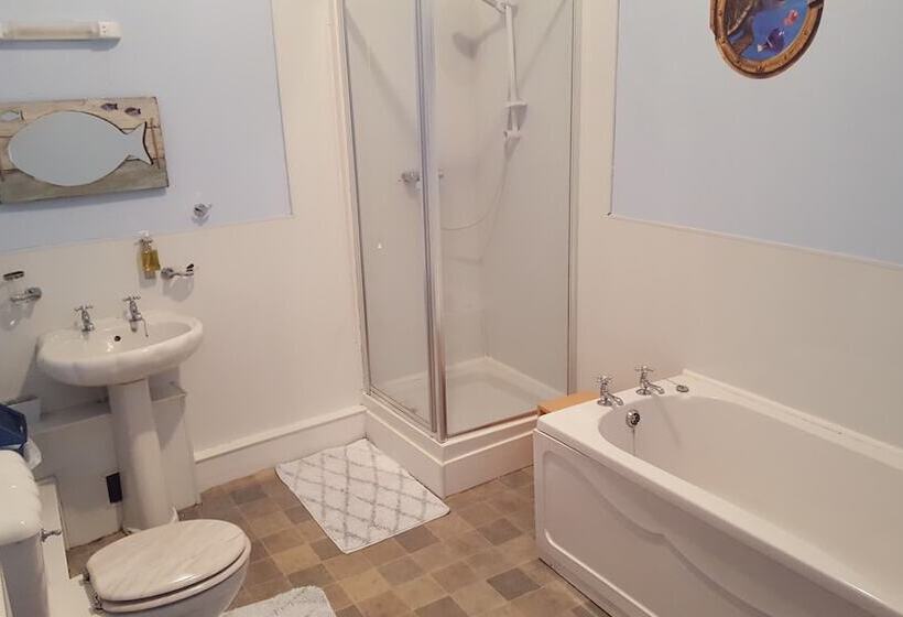 Cae Berllan Cottages