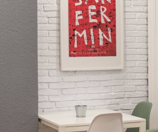 هتل Alda Centro Pamplona