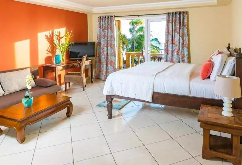 Hotelli Aruba Surfside Marina