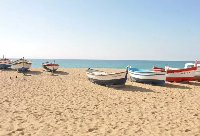 ホテル Homeholidaysrentals Itziar   Costa Barcelona