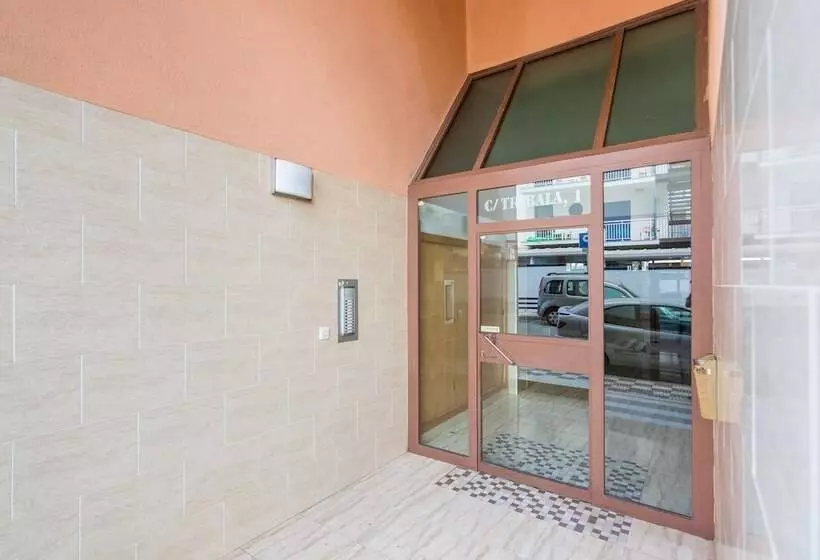 ホテル Homeholidaysrentals Itziar   Costa Barcelona