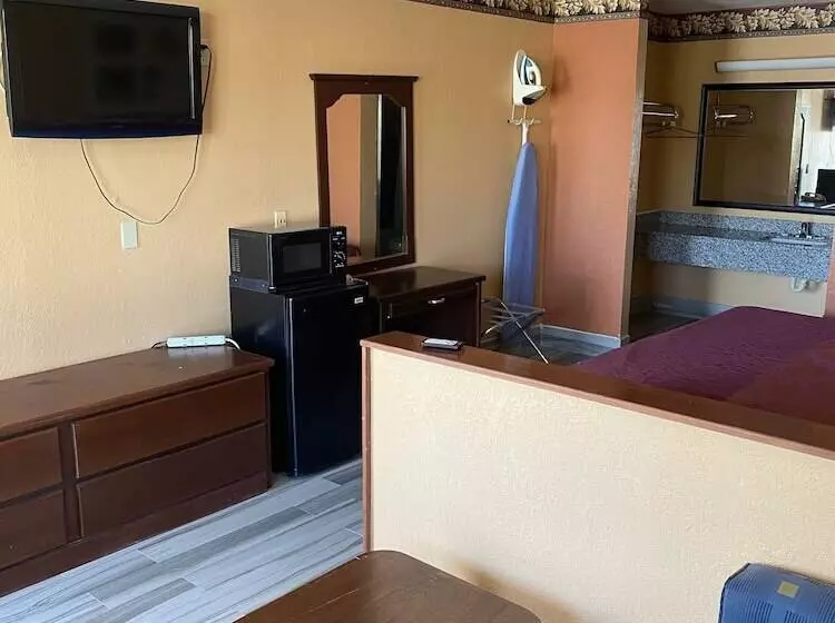 مُتل Executive Inn And Suites