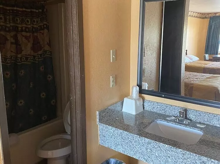 مُتل Executive Inn And Suites