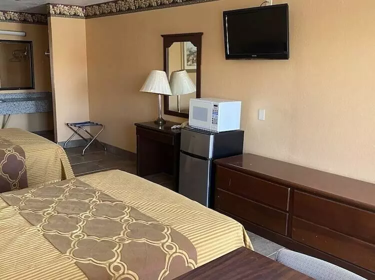 مُتل Executive Inn And Suites