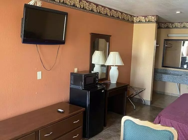 مُتل Executive Inn And Suites