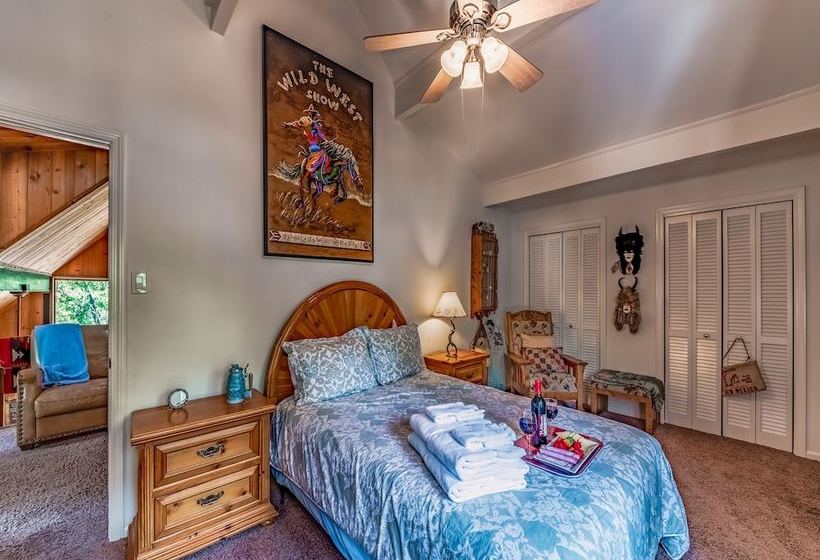 Paradise On The River By Vtrips