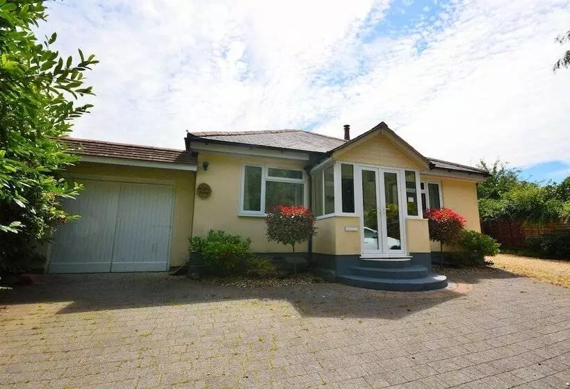 Woodside Cottage