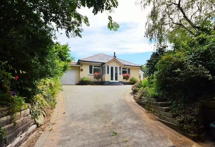 Woodside Cottage