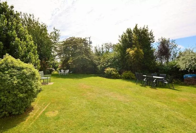 Woodside Cottage