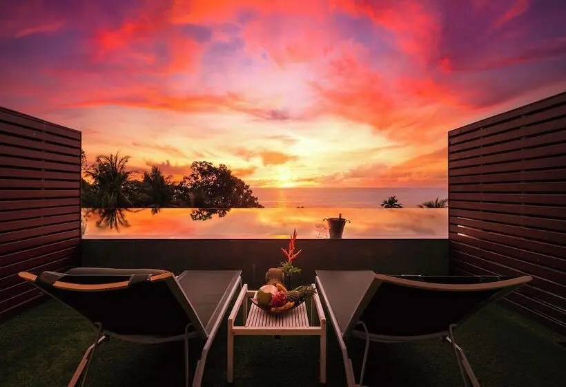 Ayara Kamala Resort & Spa