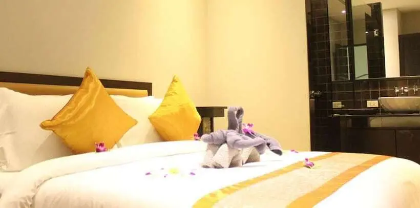 Ayara Kamala Resort & Spa