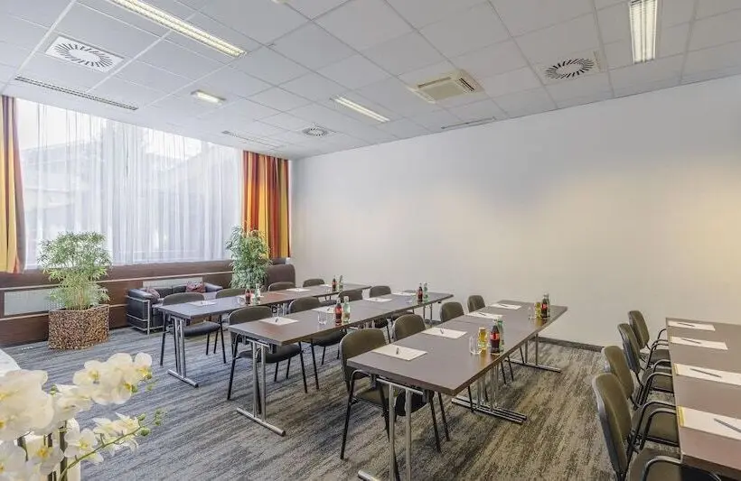 هتل PLAZA INN Graz City