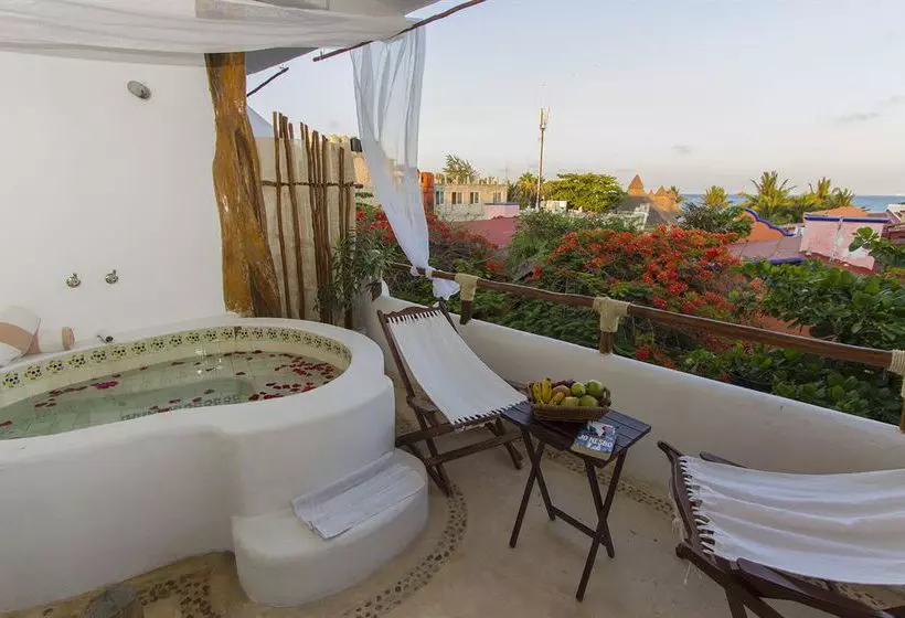 Blue Pearl Suites Apartments