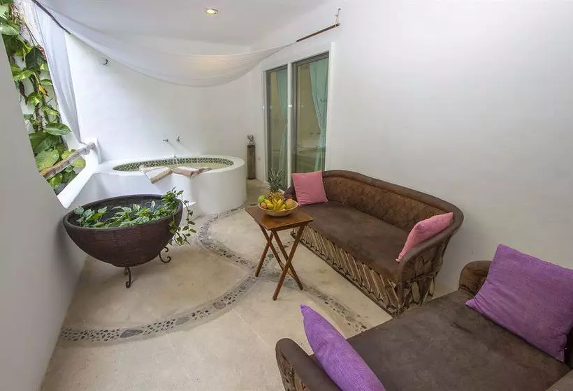 Blue Pearl Suites Apartments