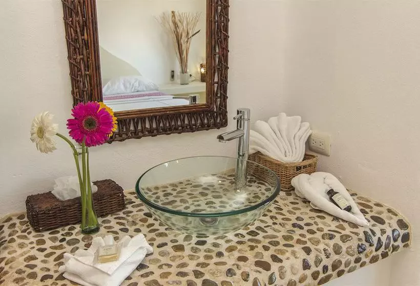 Blue Pearl Suites Apartments