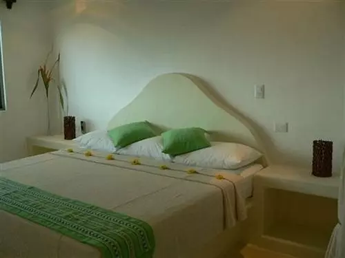 Blue Pearl Suites Apartments