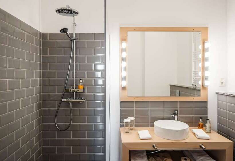 בית מלון כפרי Casa Luxemburg Newly Renovated