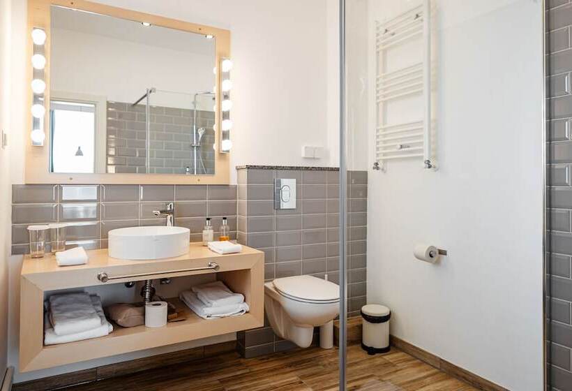 בית מלון כפרי Casa Luxemburg Newly Renovated