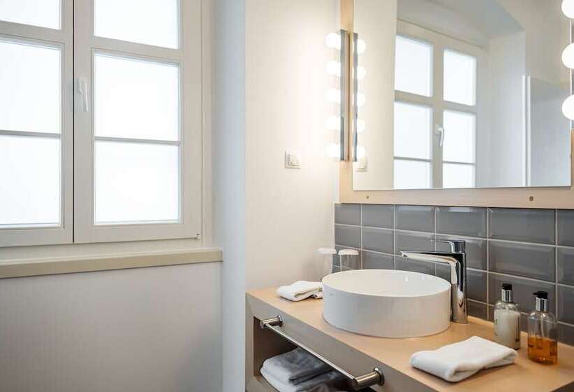 בית מלון כפרי Casa Luxemburg Newly Renovated