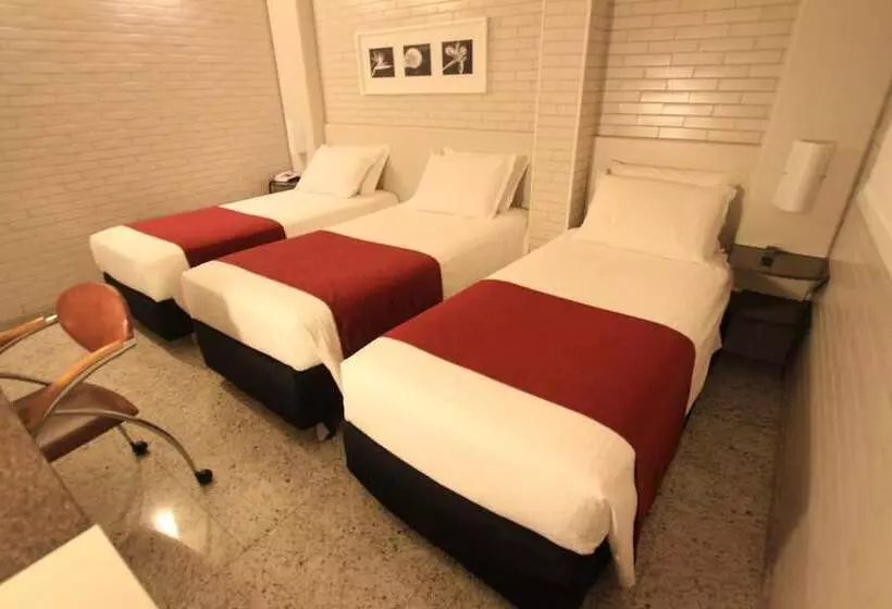 호텔 Confiance Batel