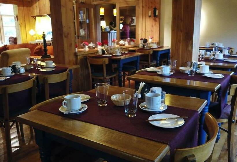 Hotel Hosteria El Establo