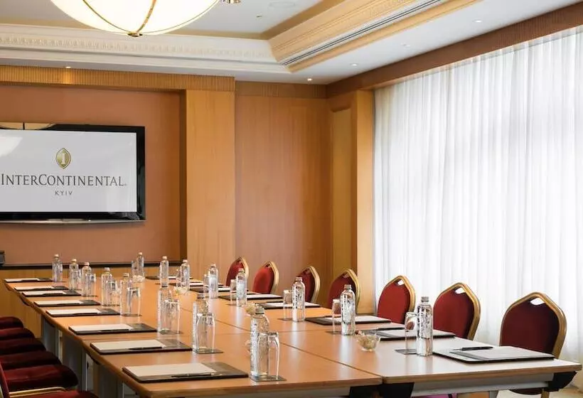 هتل Intercontinental   Kyiv, An Ihg