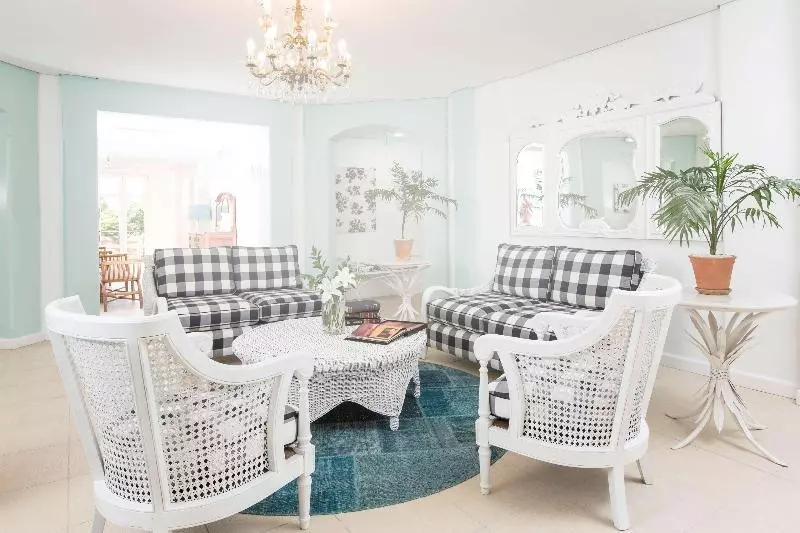 La Mision Hotel Boutique