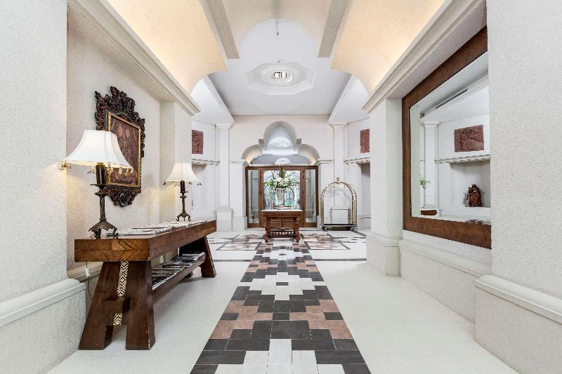 La Mision Hotel Boutique