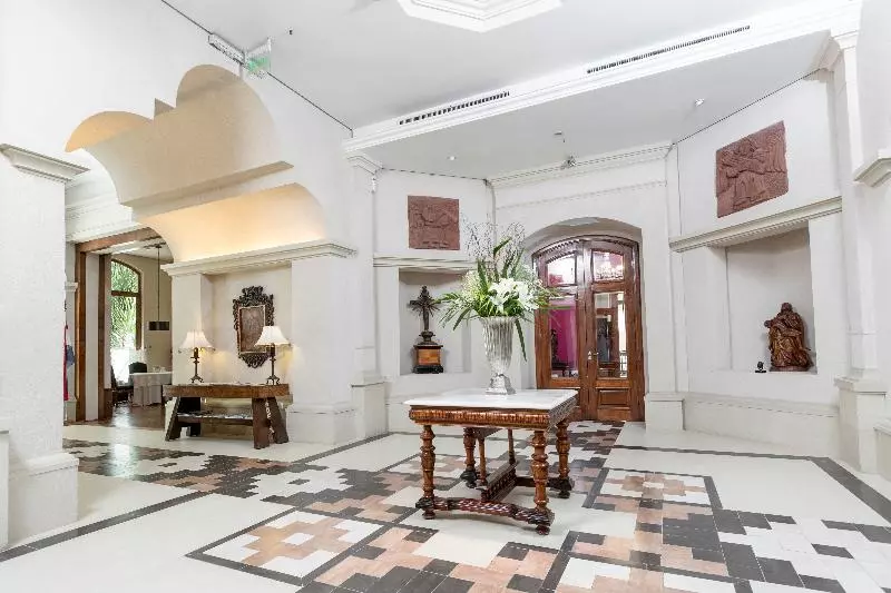 La Mision Hotel Boutique