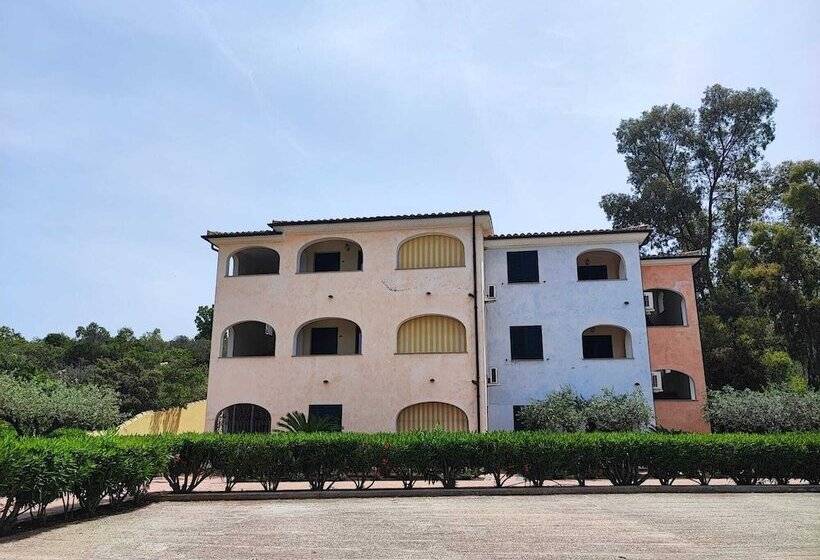 فندق Residence Cala Liberotto